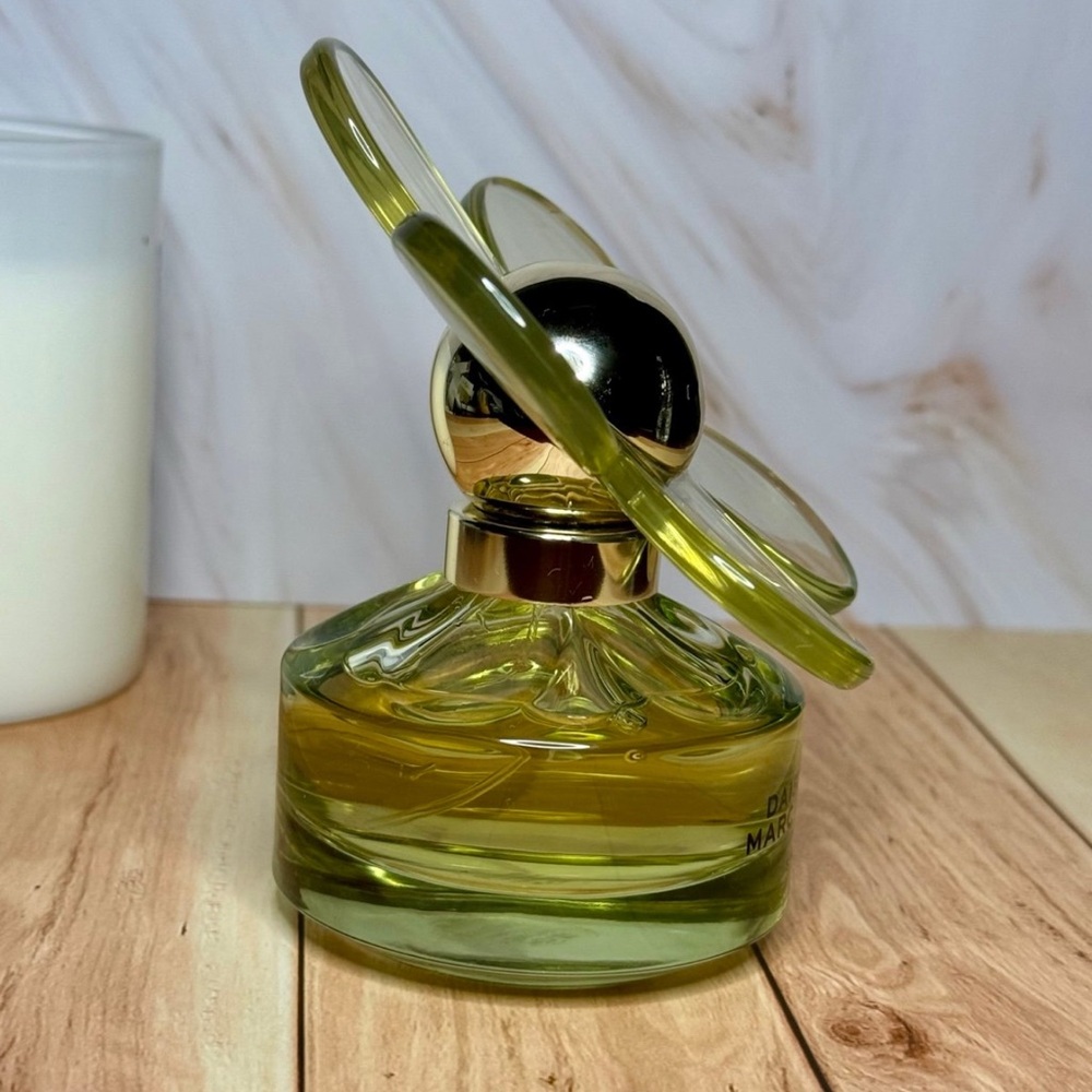 Daisy Love Marc Jacobs Spring EDT 1.6 fl oz - Picture 2 of 4